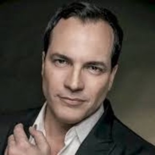 DANIEL BOAVENTURA EN NOCHE DE ROMANCE